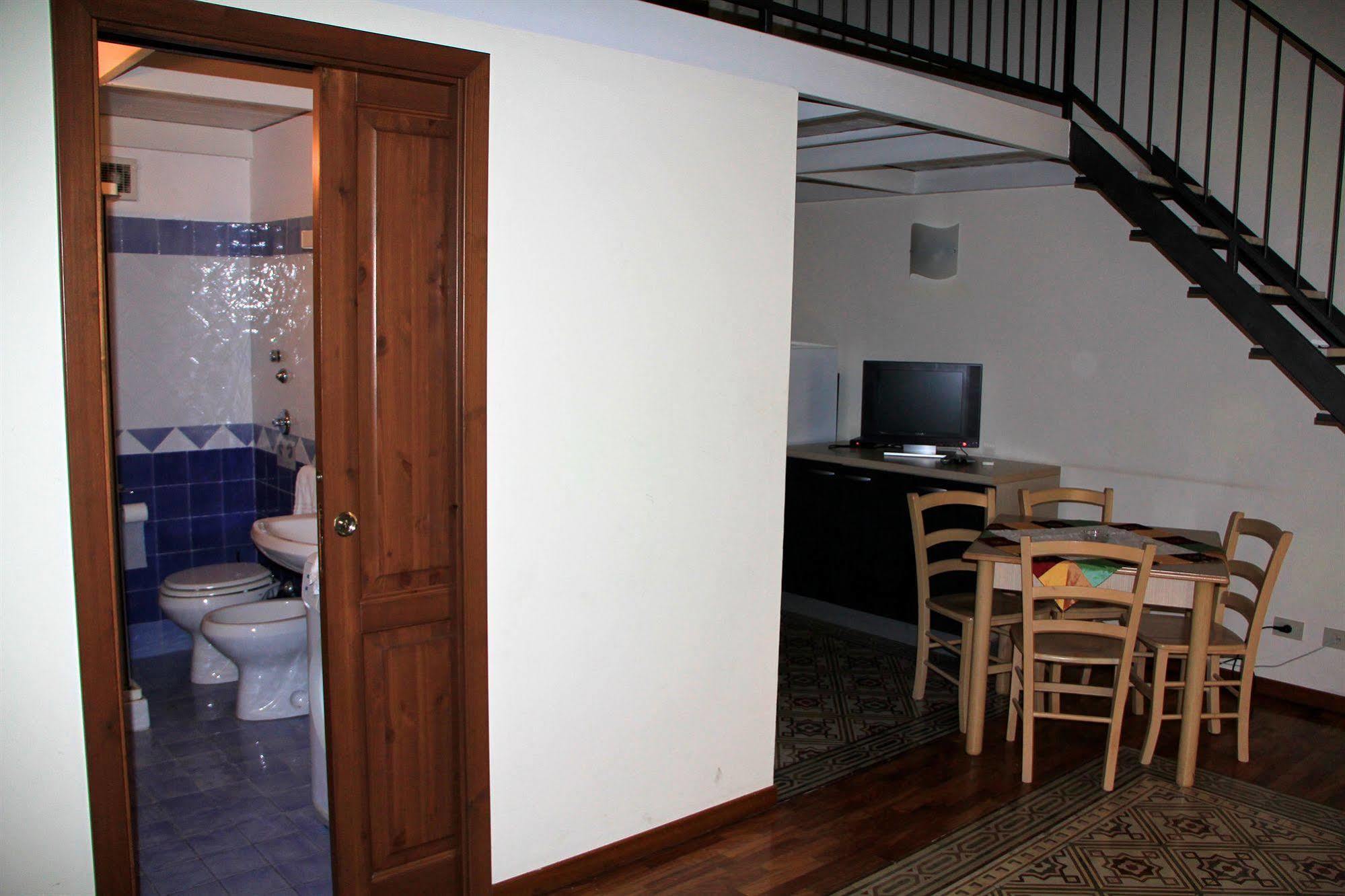 Abita Appartamenti Trapani Buitenkant foto
